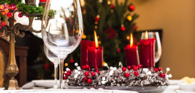 Tips to Deck the Halls for the Holidays