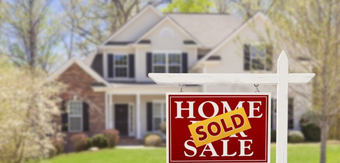 5 Tips to Get Your Home Ready to Sell this Summer